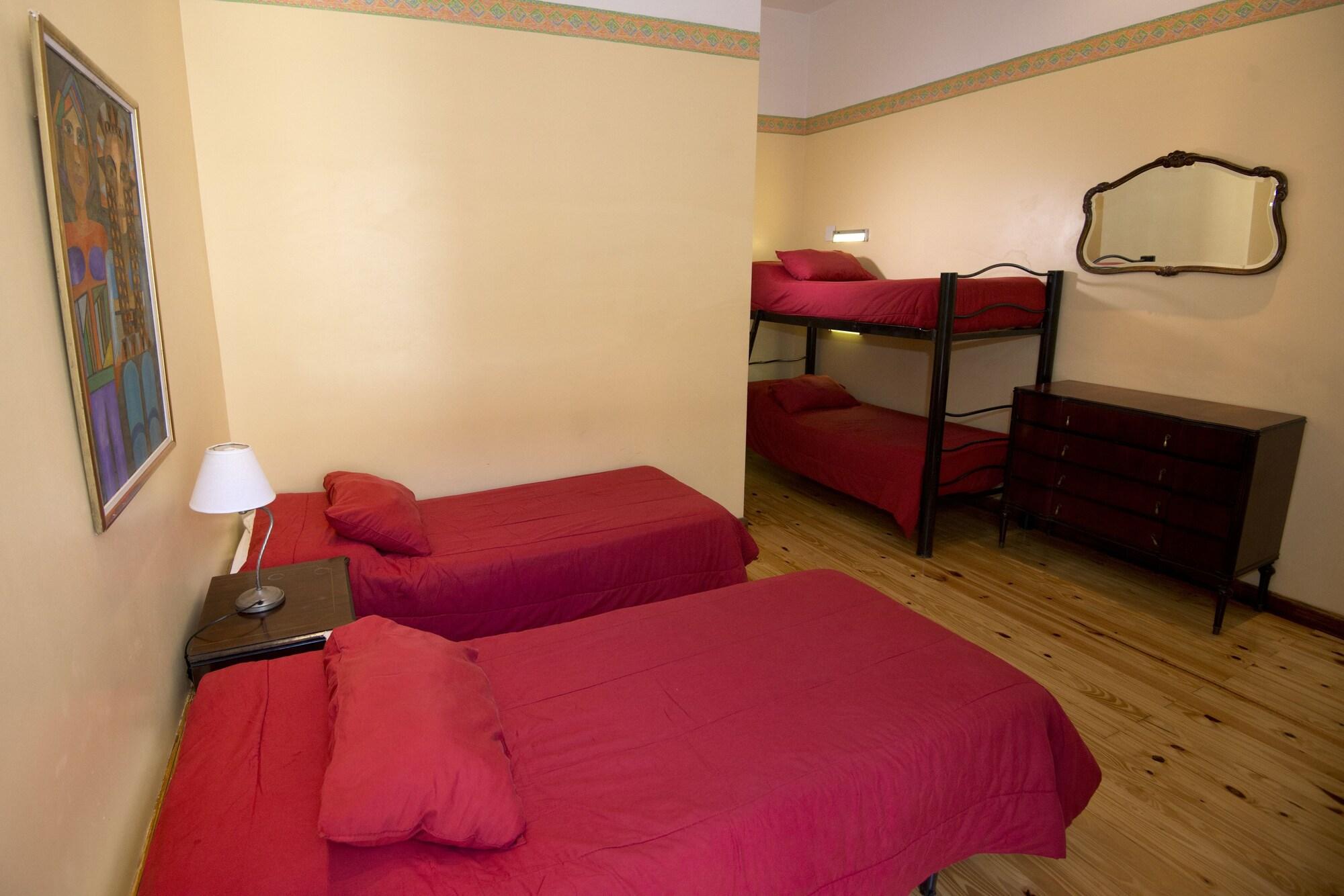 Milhouse Hostel Hipo Buenos Aires Exterior foto